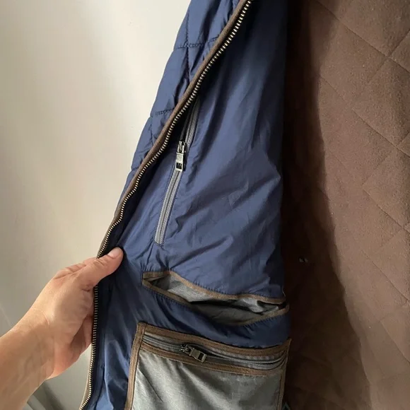 Peter Millar Essex Quilted Vest - Picture 9 of 12